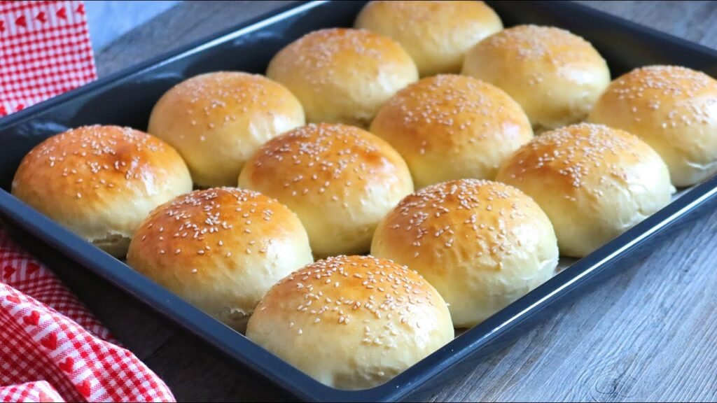 Cómo hacer pan para hamburguesa de papa casero y delicioso