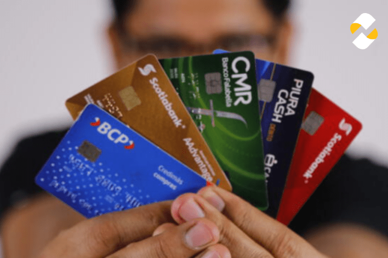 beneficios de tarjeta de credito en manos