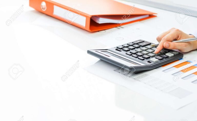 Cuánto se cobra por un plan de trabajo en Argentina 4 calculadora y graficos financieros en escritorio