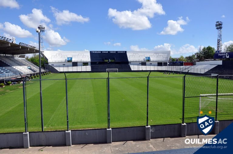 estadio de futbol en quilmes argentina