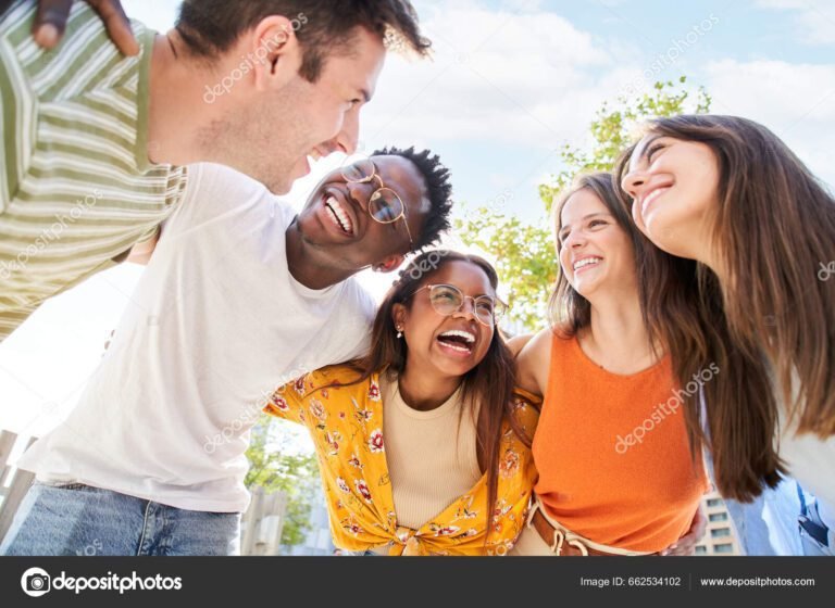 Feriado nacional: hay clases o no en Argentina Descubre aquí 10 estudiantes disfrutando de un dia libre