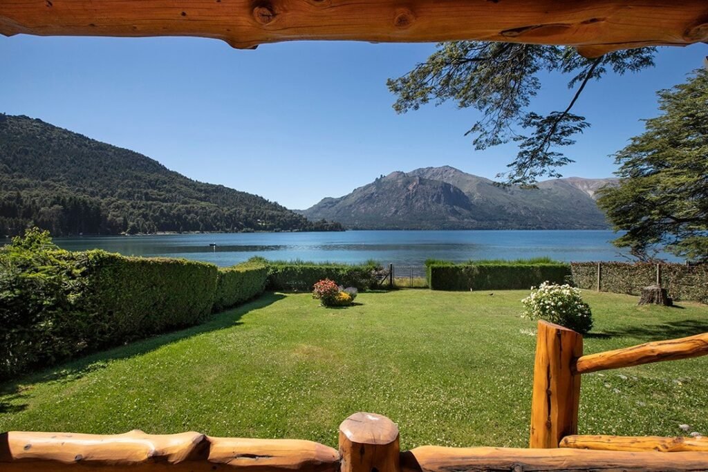 Qué actividades y atracciones ofrece Villa Los Coihues en Bariloche 1 naturaleza y paisajes de villa los coihues