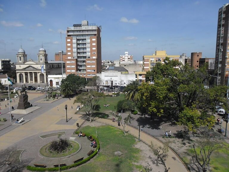 paisaje de moron buenos aires en verano