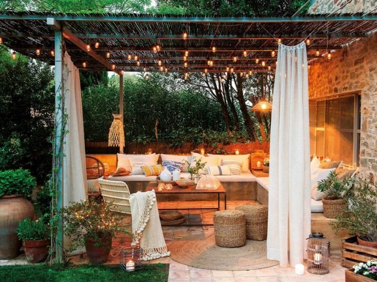 Cómo decorar pérgolas de jardín para crear un ambiente acogedor 6 Cómo decorar pérgolas de jardín para crear un ambiente acogedor