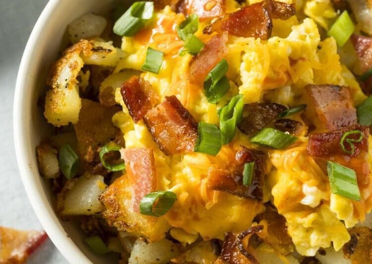 Cómo preparar un delicioso revuelto Gramajo al estilo de Paulina Cocina 3 Cómo preparar un delicioso revuelto Gramajo al estilo de Paulina Cocina