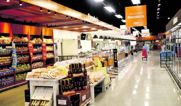 productos frescos en supermercado alvear