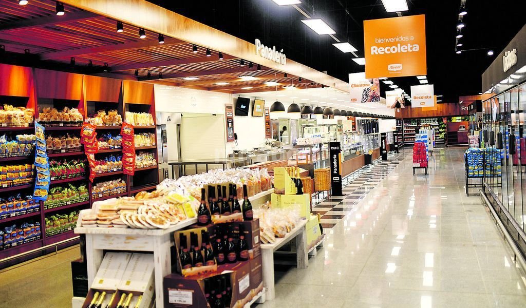 Qué ofertas y productos ofrece el supermercado Alvear en General Paz 1 productos frescos en supermercado alvear