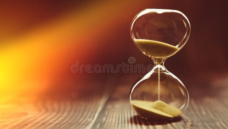 reloj de arena simbolizando el tiempo