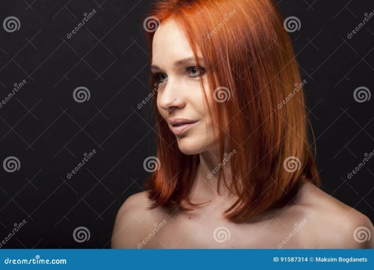 retrato de una mujer con actitud fuerte