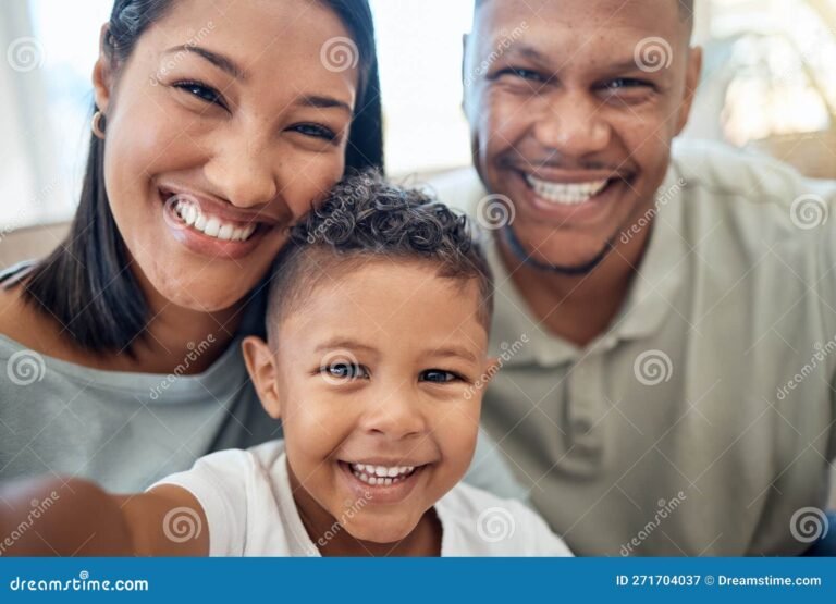 Es Nacho Otero hijo de Luis Otero y qué relación tienen entre ellos 8 retrato familiar de padre e hijo