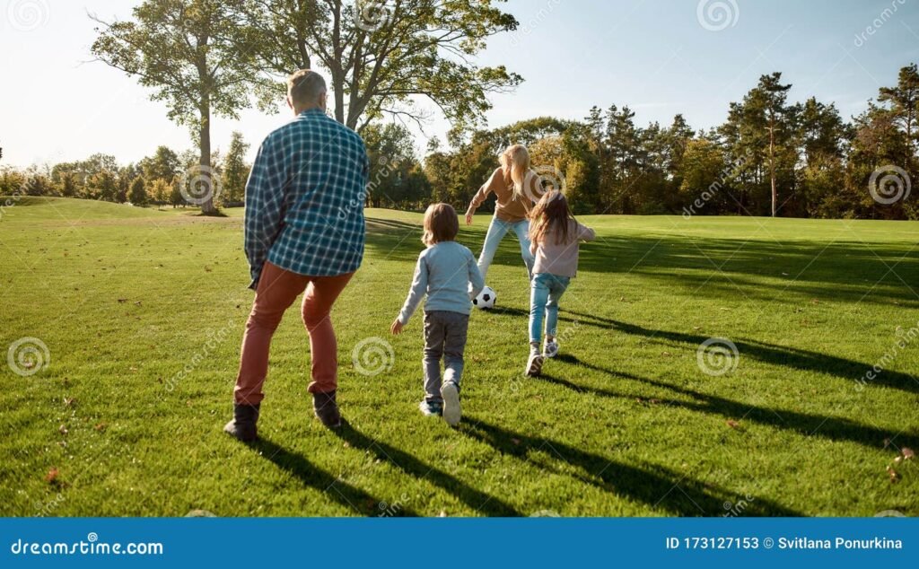 Quién es el padre de Brenda Di Aloy y qué sabemos de él 1 retrato familiar en entorno calido y feliz