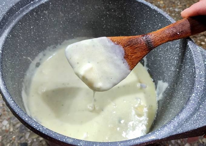 Cómo preparar una deliciosa salsa cuatro quesos con crema en casa 6 Cómo preparar una deliciosa salsa cuatro quesos con crema en casa