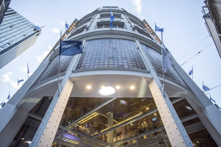 Qué sucursales del Banco Hipotecario hay en CABA 12 sucursal bancaria moderna en buenos aires