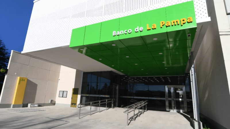 Cuáles son las sucursales del Banco Nación en La Pampa 1 sucursal bancaria moderna en la pampa