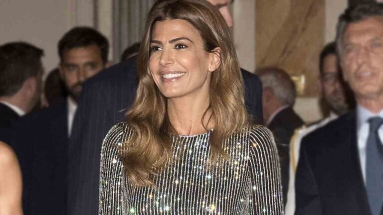 vestidos elegantes de juliana awada en eventos