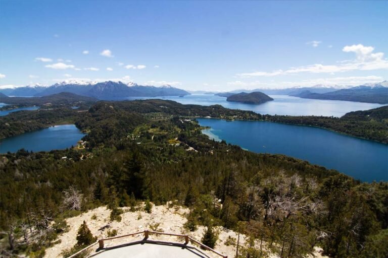 vista panoramica de bariloche y el bolson