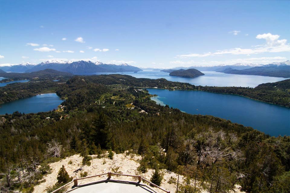 Qué opciones de pasajes hay desde Bariloche a El Bolsón 1 vista panoramica de bariloche y el bolson
