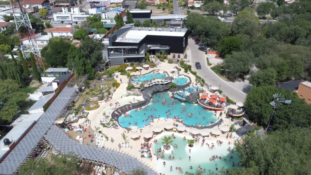 Dónde se encuentra la Bahía del Gitano en Carlos Paz y qué ofrece 4 Dónde se encuentra la Bahía del Gitano en Carlos Paz y qué ofrece