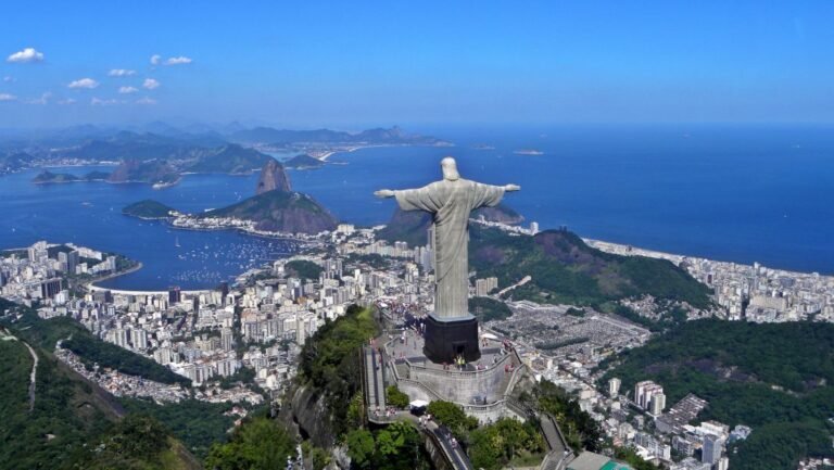 Cómo subir al Cristo Redentor y disfrutar de la vista en Río 23 vista panoramica desde el cristo redentor