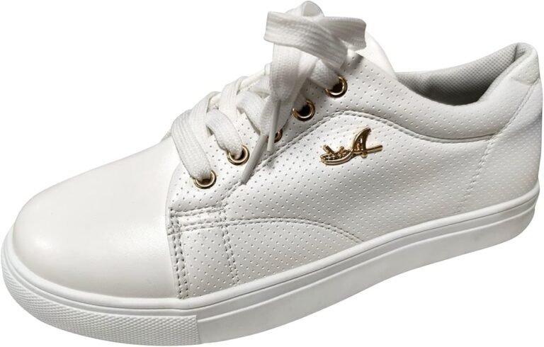 zapatillas elegantes sobre una superficie blanca